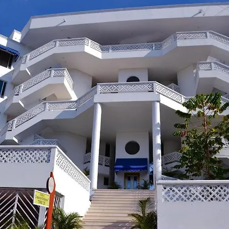 Lagos Del Penon Apartment Girardot Exterior photo
